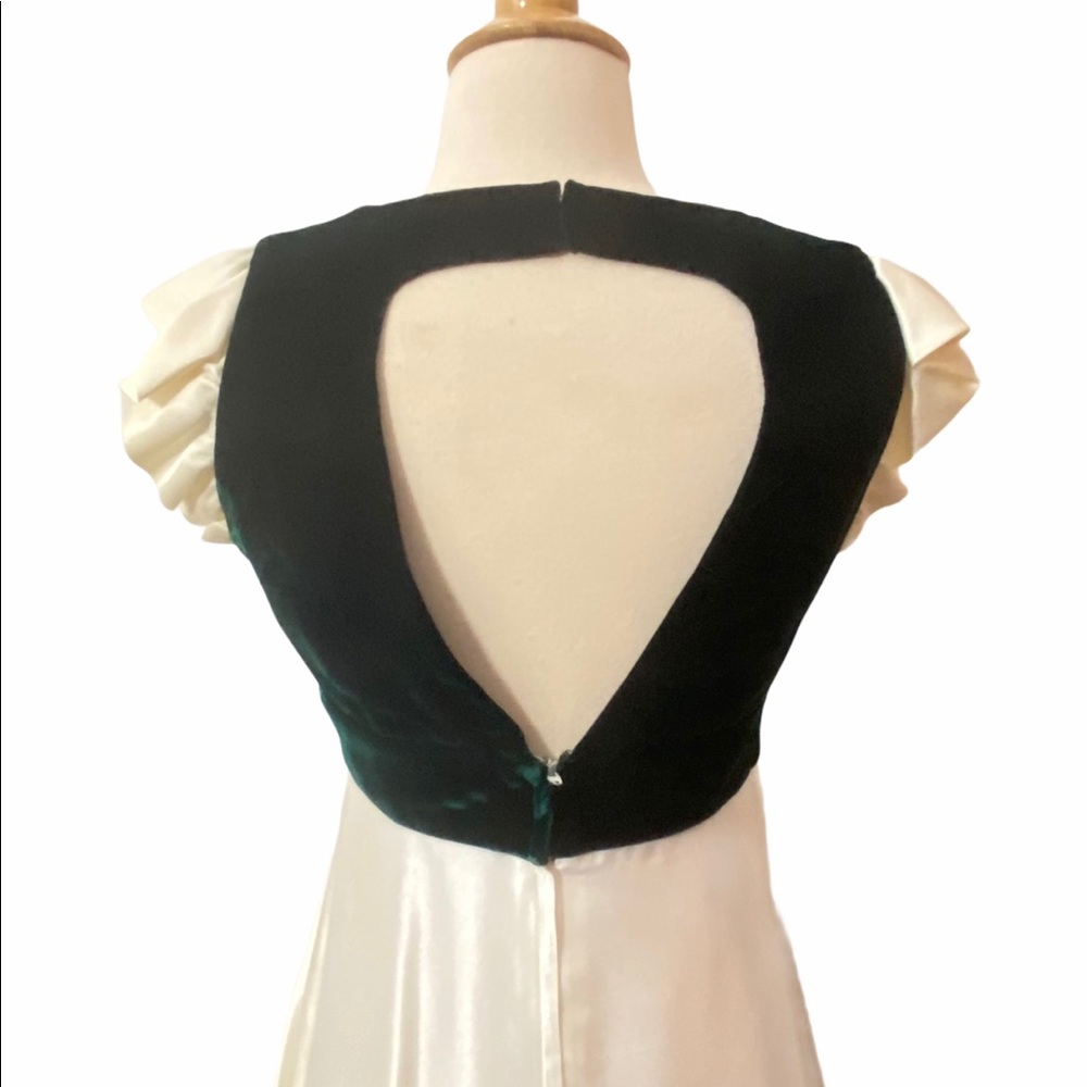 1950’s Vintage Elegant Green Velvet & Satin Formal Gown With Cutout Back, Medium - Picture 9 of 15